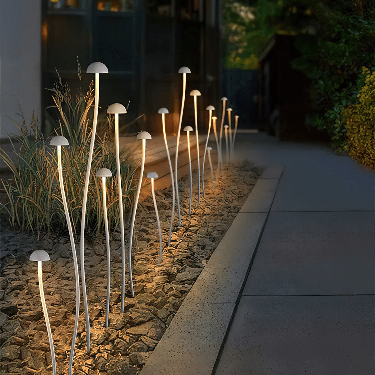 Nolv Outdoor Lamp-Neutral Decor