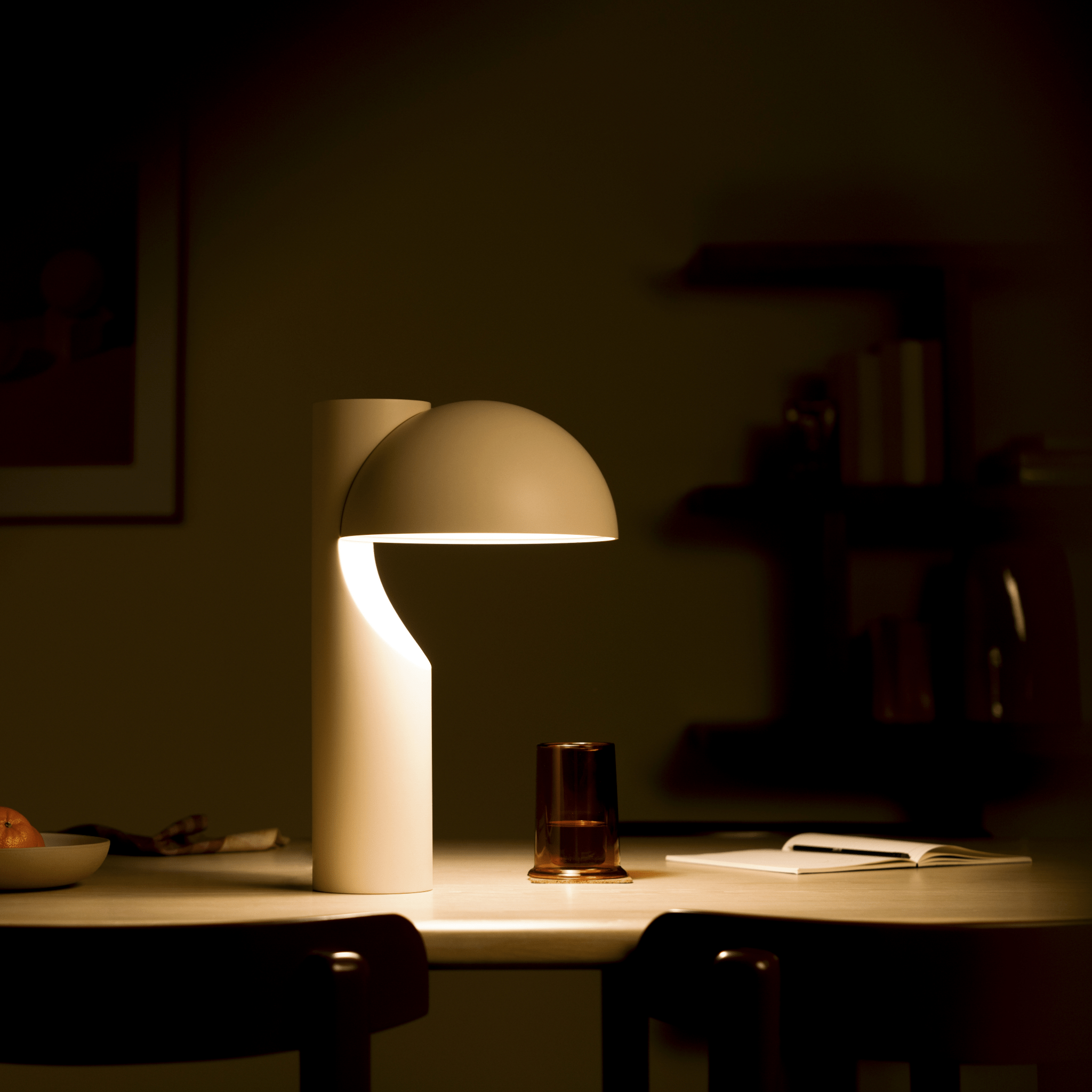 Arcora Minimalist Table Lamp-Neutral Decor