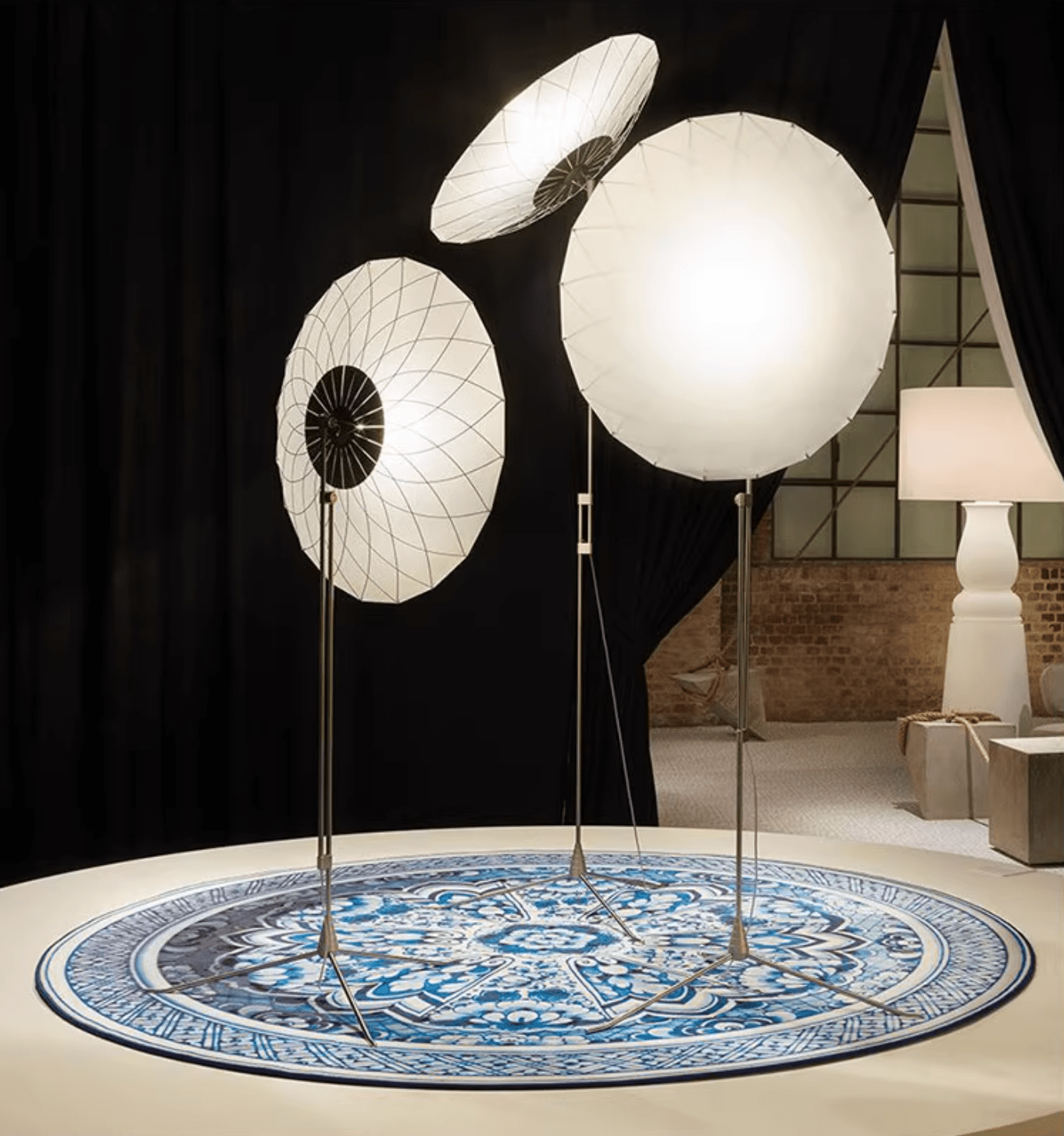 Radiant Floral Floor Lamp-Neutral Decor