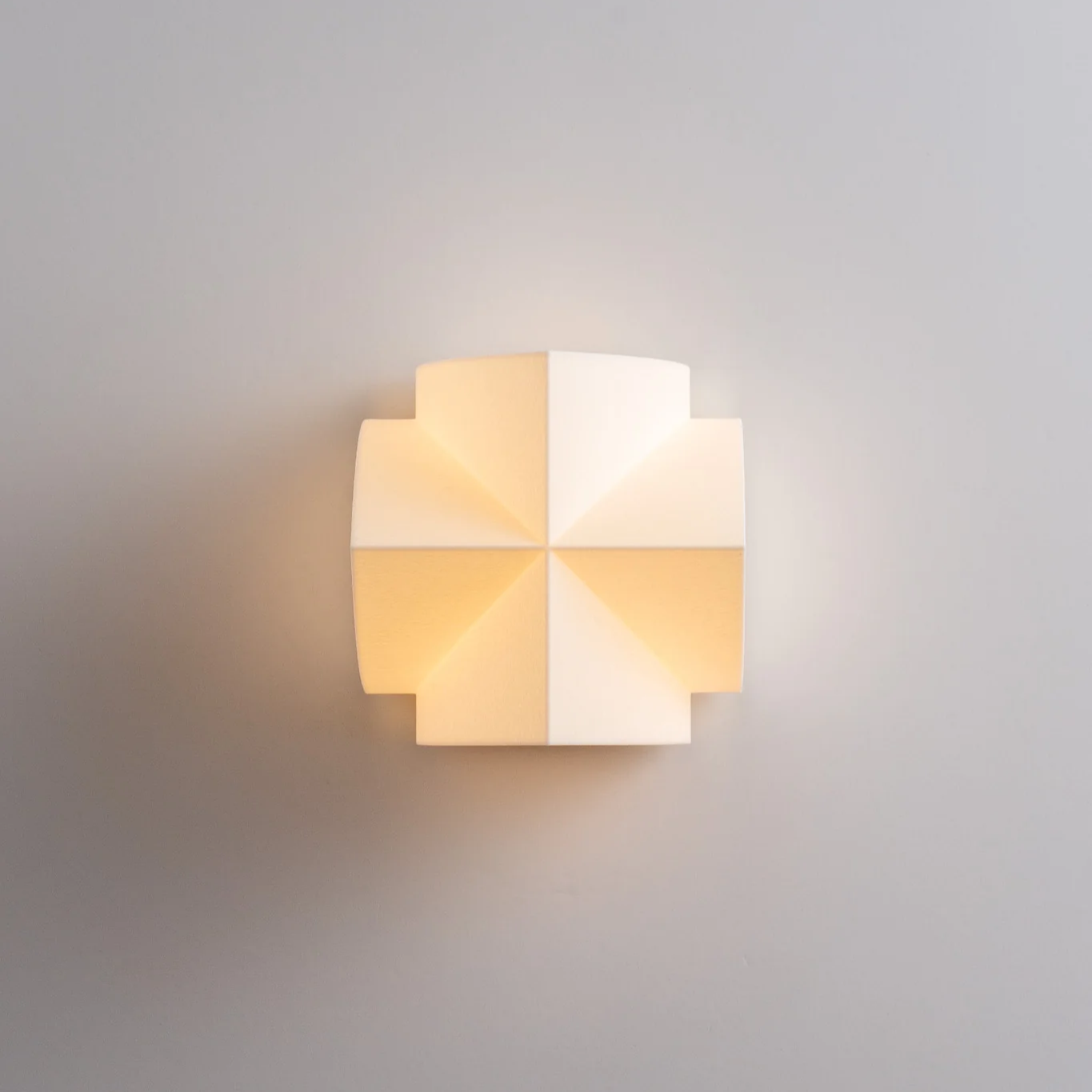 Naala Sconce-Neutral Decor