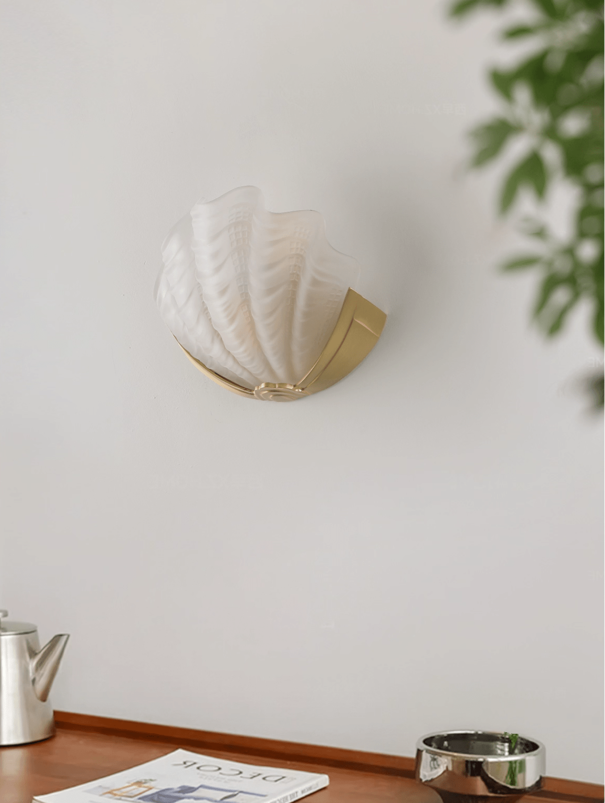 Nico Art Deco Glass Scallop Wall Light-Neutral Decor