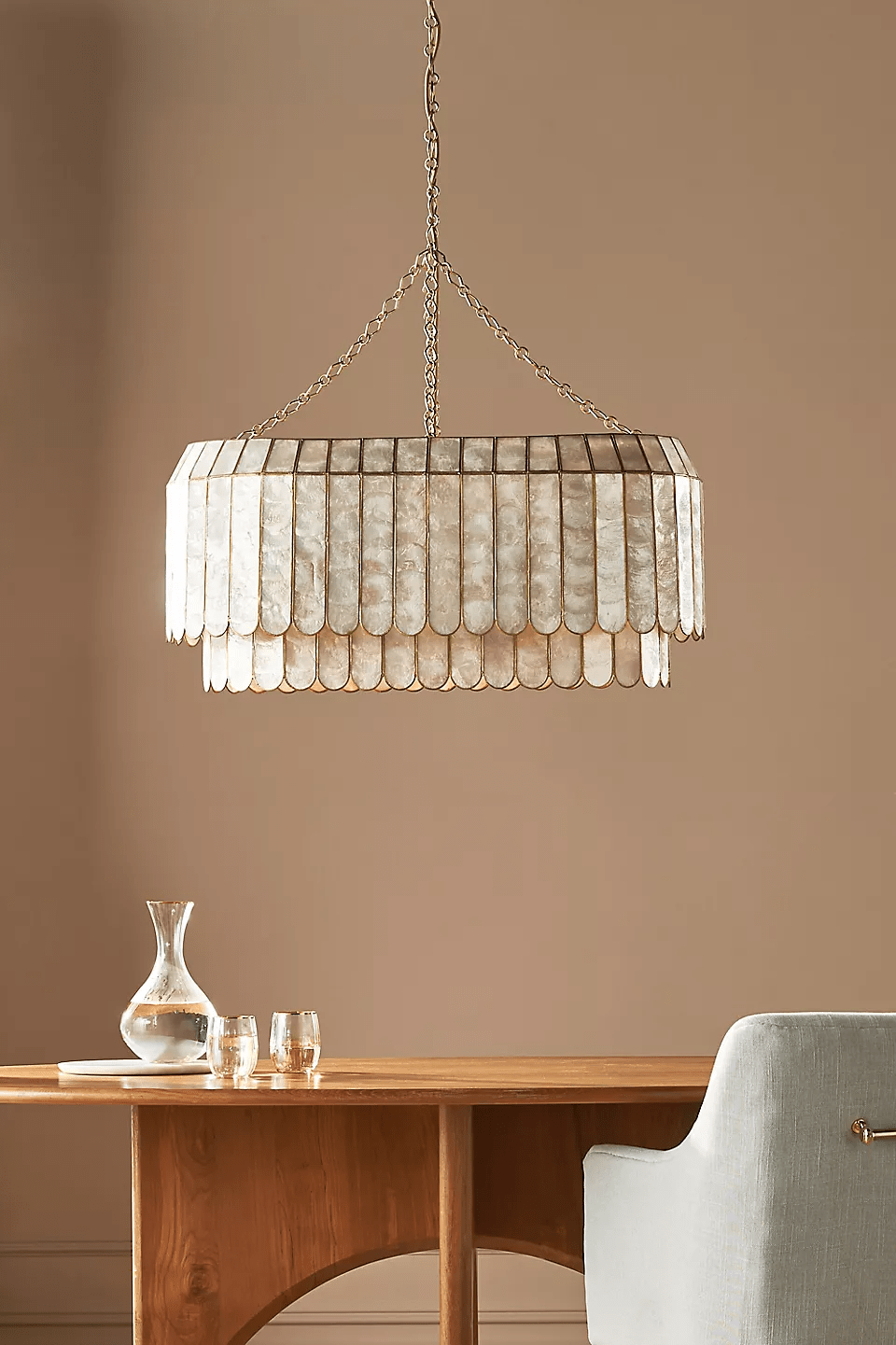 Holz Gold Shell Metal Aurelia Chandelier-Neutral Decor
