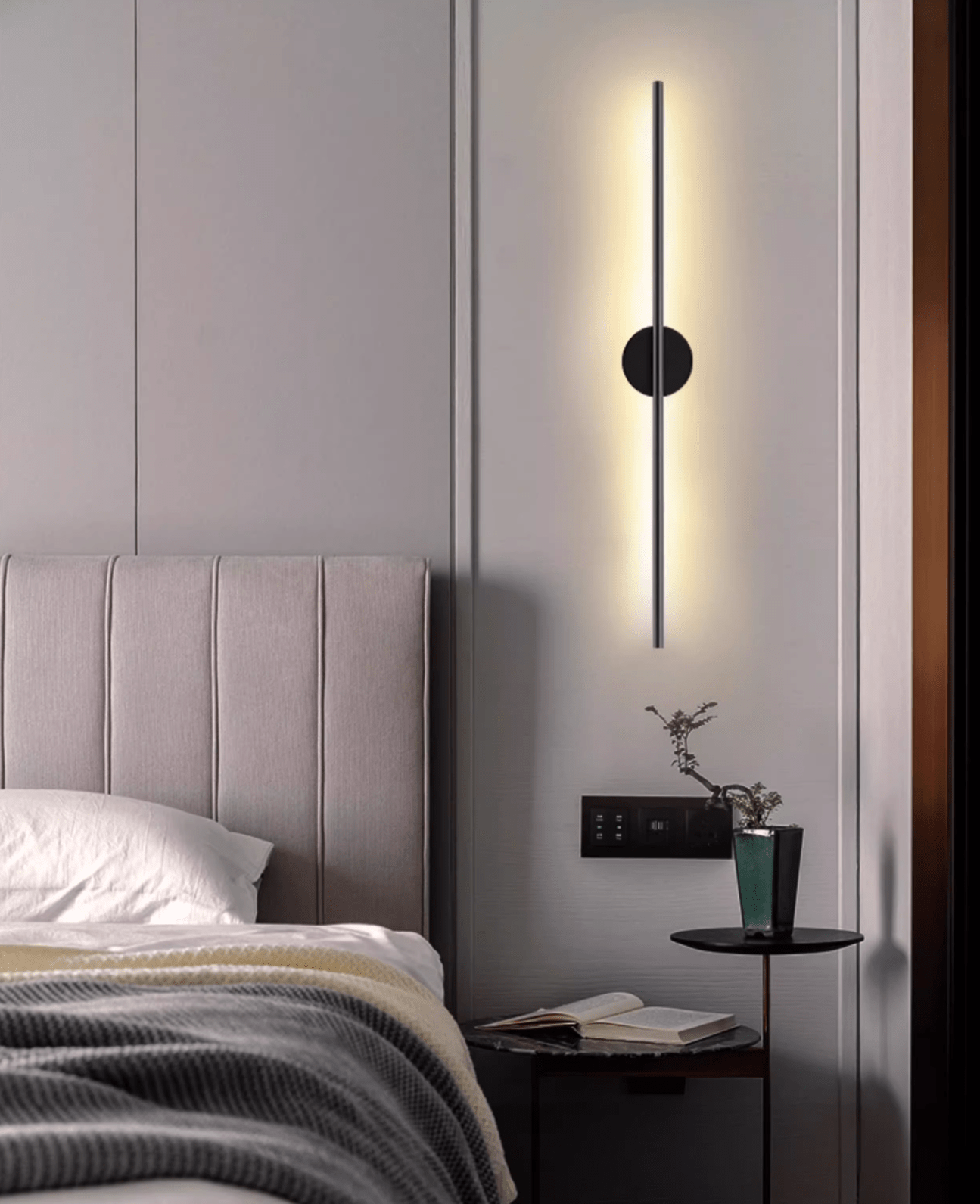 Nomk Black Line Rechargeable Wall Lamp-Neutral Decor