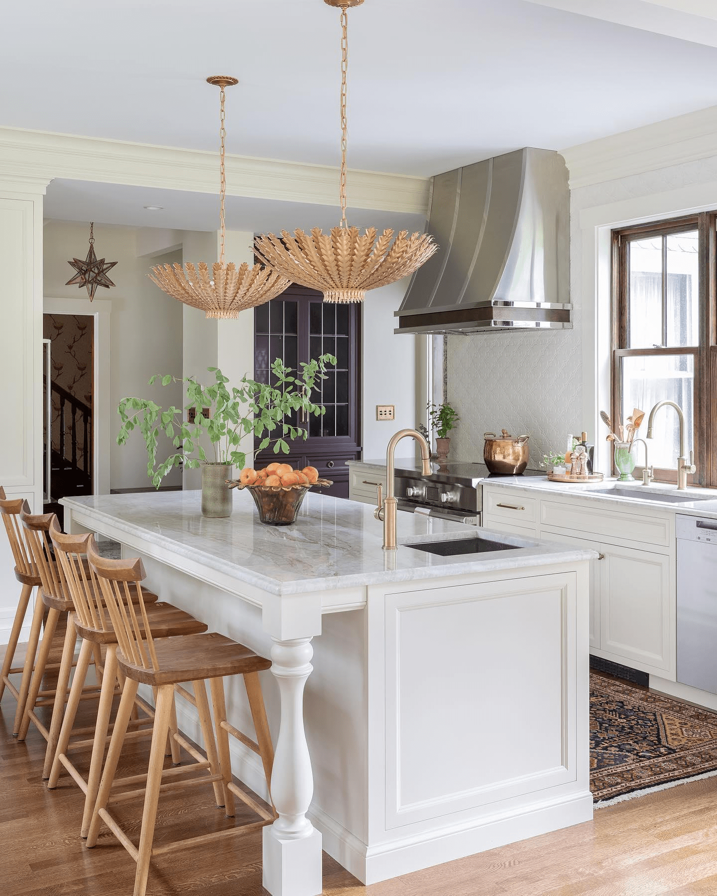 Sotr Elegant Glass Star Chandelier-Neutral Decor