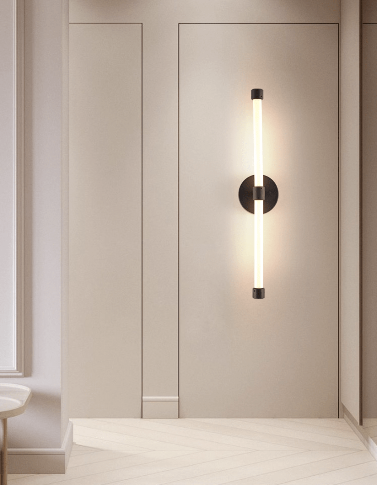 Voske Vertical Tube Minimalist Brass Wall Lamp-Neutral Decor