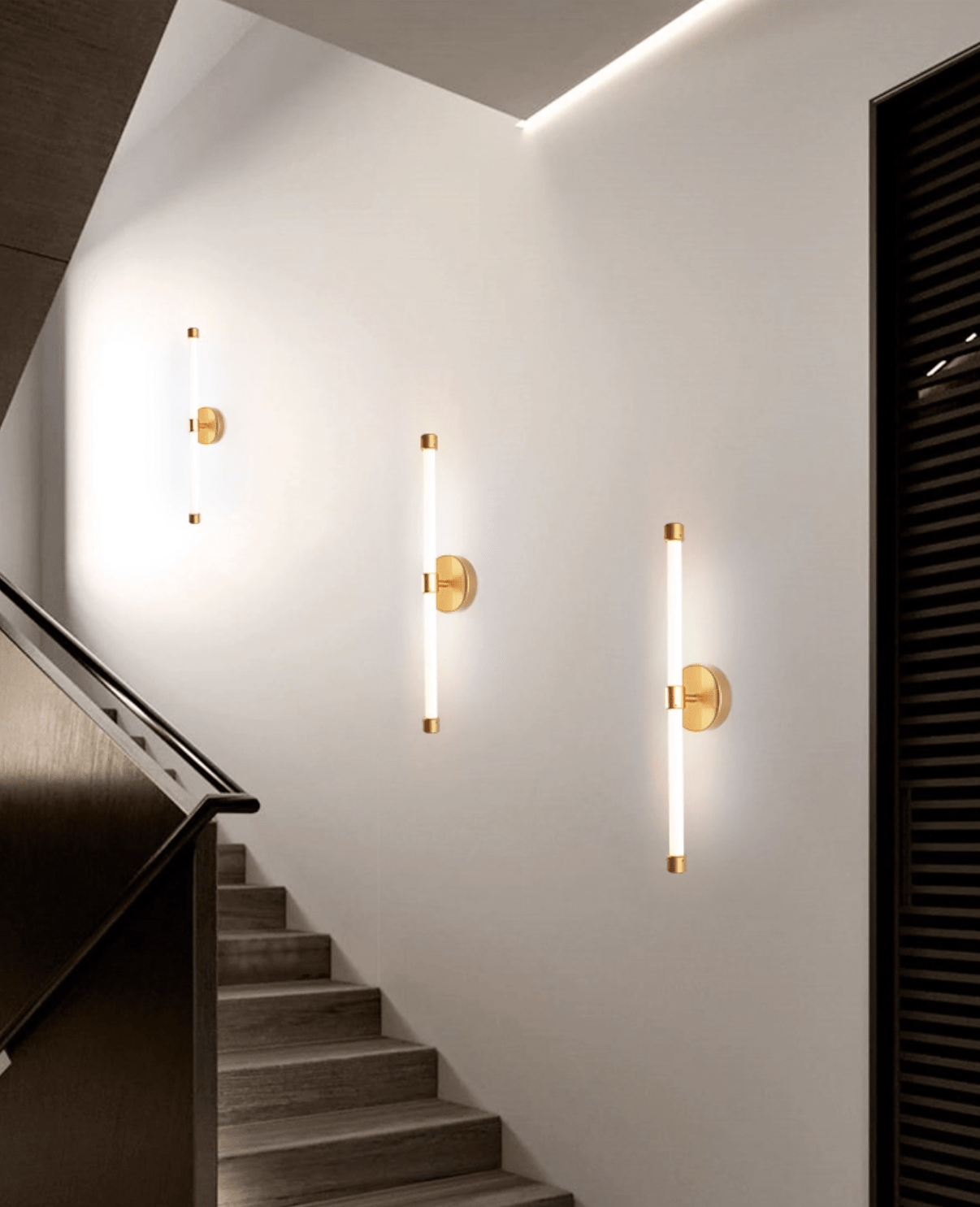 Voske Vertical Tube Minimalist Brass Wall Lamp-Neutral Decor