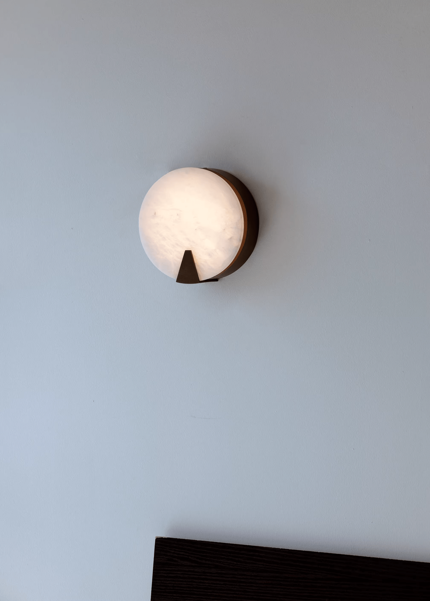 Solaris Halo Alabaster Wall Light-Neutral Decor