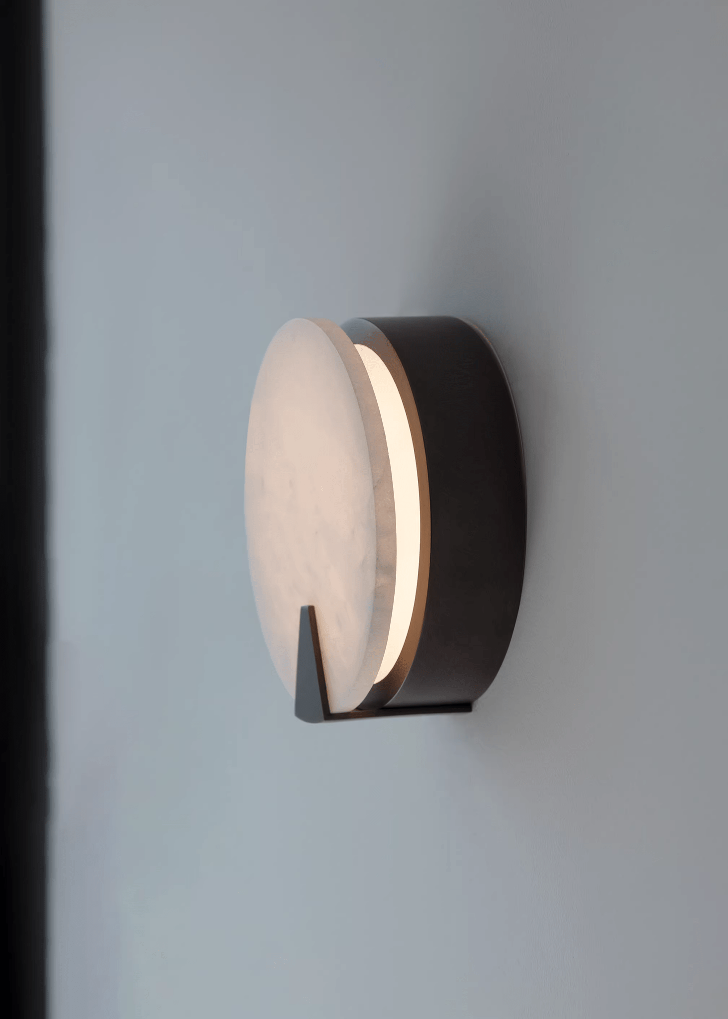 Solaris Halo Alabaster Wall Light-Neutral Decor