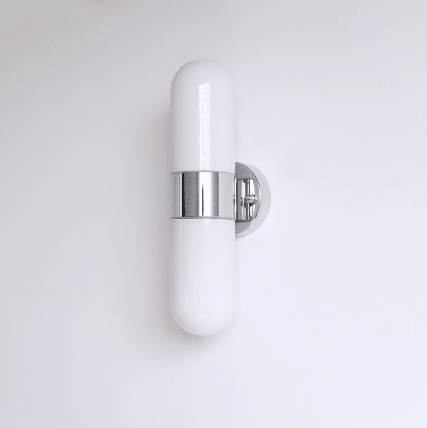 Vertical Capsule Glass Wall Sconce-Neutral Decor