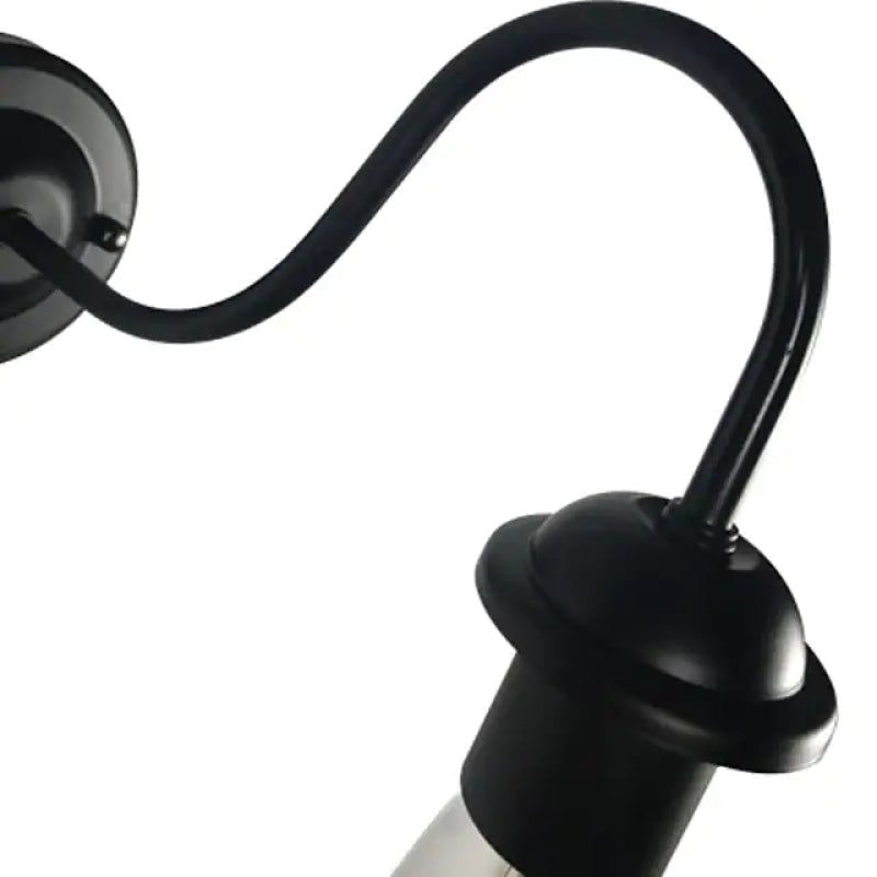 Silva Simple Retro Wrought Iron Wall Lamp for Garden - Neutral Decor