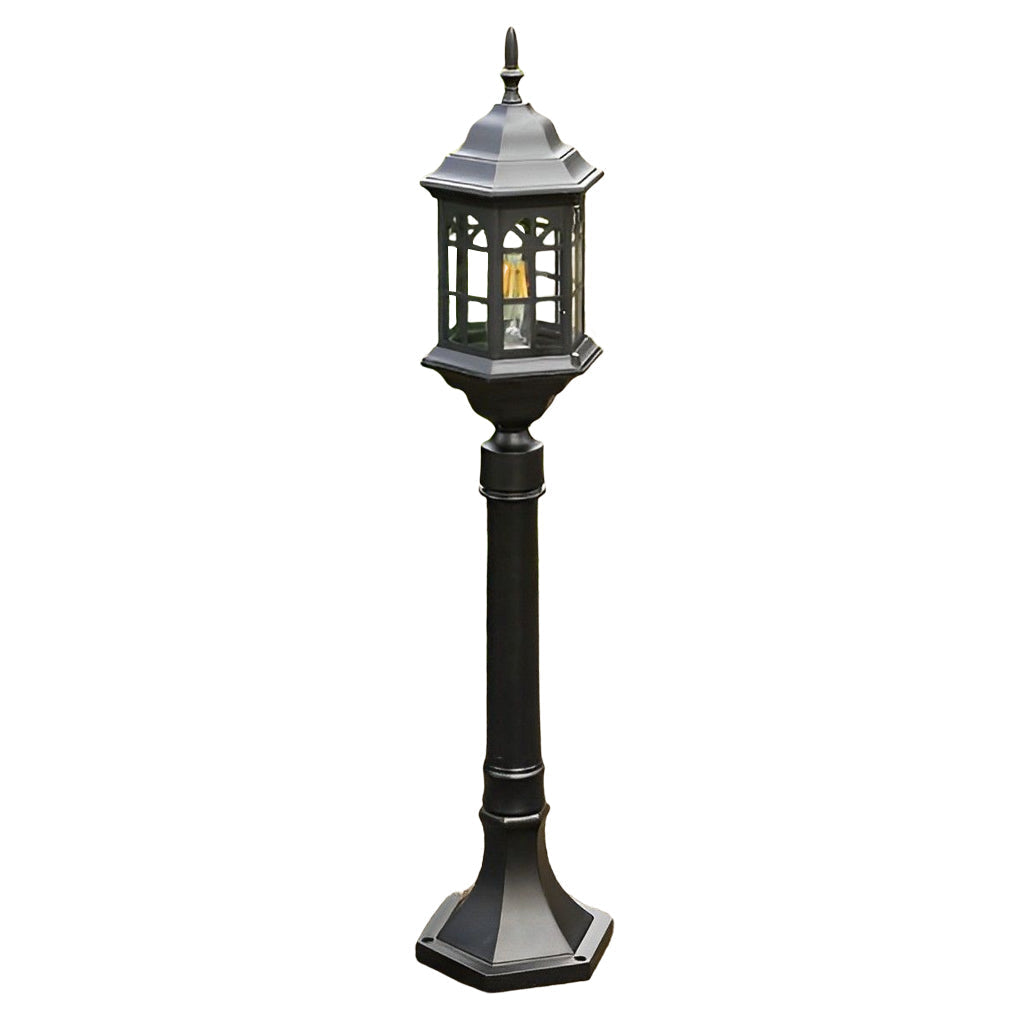 Solitary Elegant Pathway Outdoor Post Lights