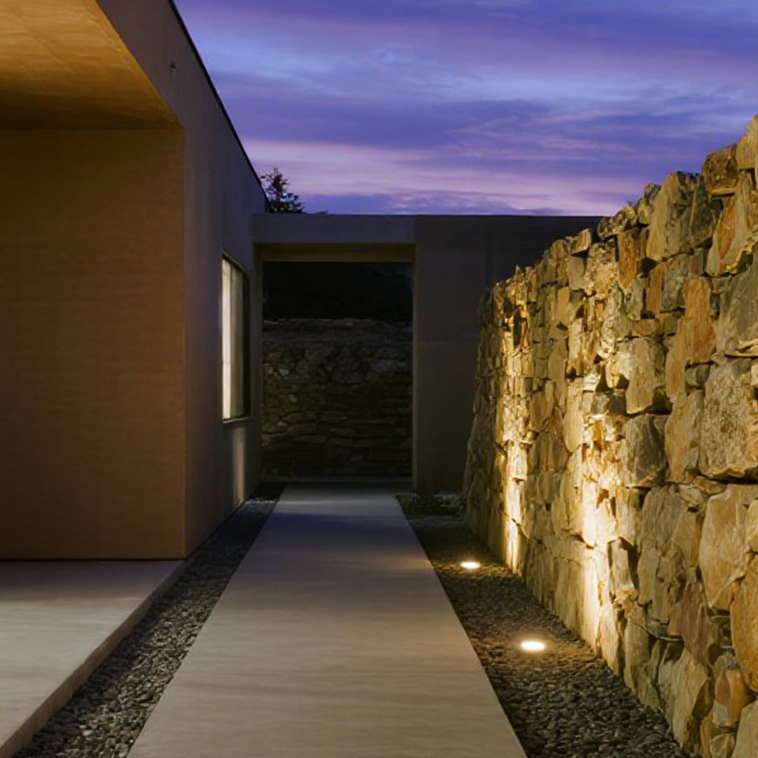LED Minimalist Style Outdoor Wall Light