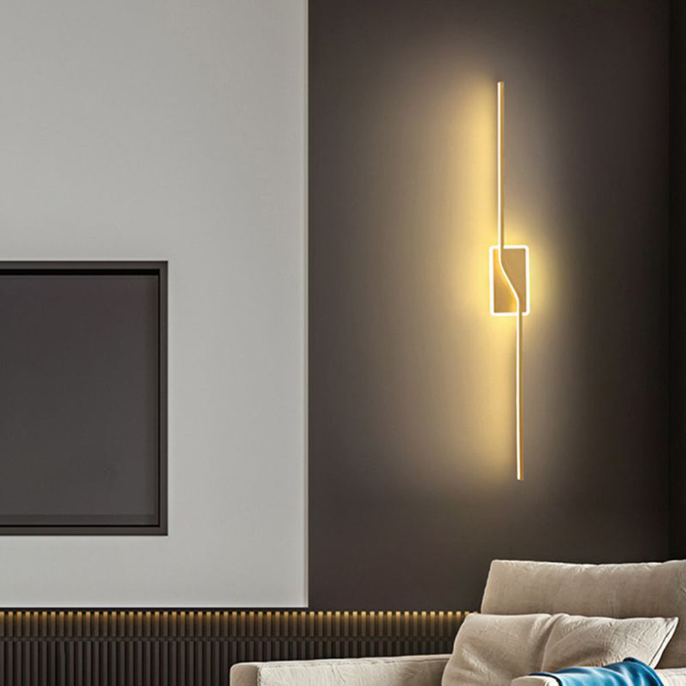 Arisha Luxury Curved Linear Metal Wall Lamp, Gold - Neutral Decor