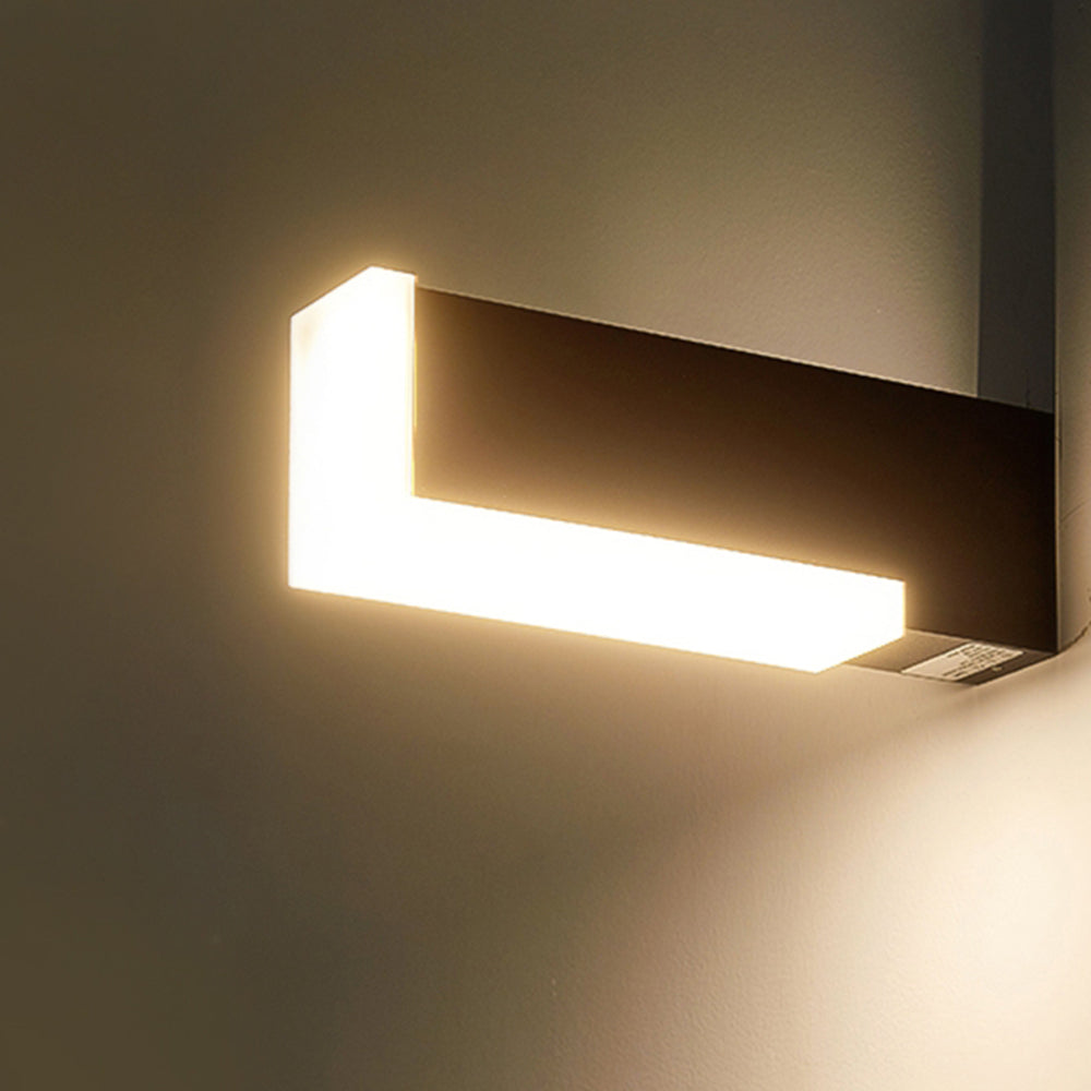Ray Modern Geometric Acrylic Outdoor Wall Lamp, Black - Neutral Decor