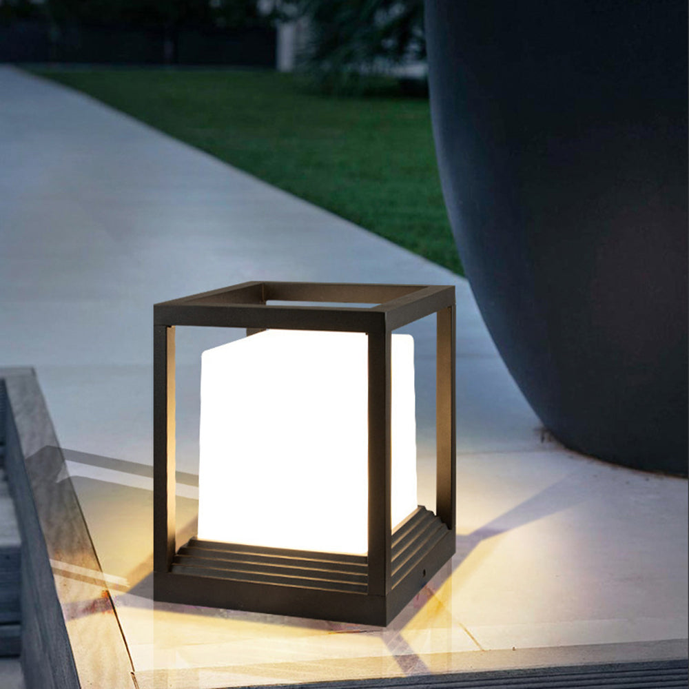 Ray Modern Rectangular Metal Outdoor Lamps, Black - Neutral Decor