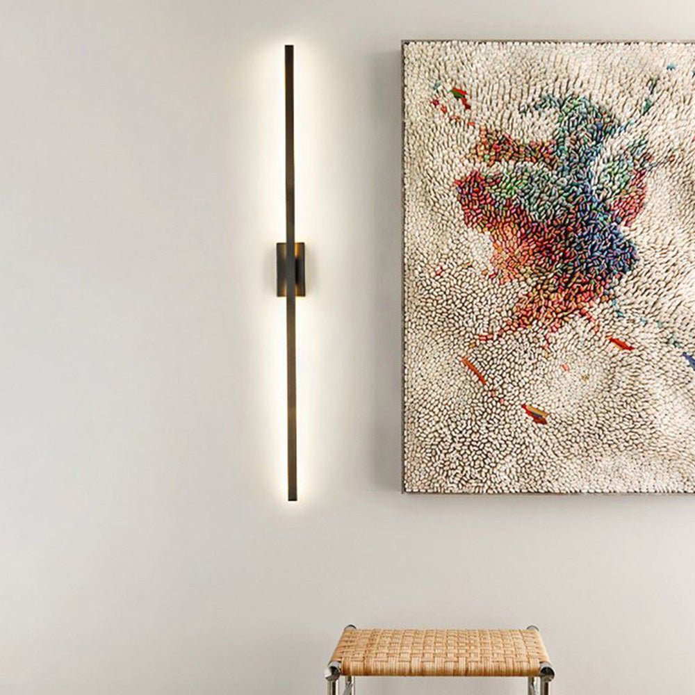 Arisha Minimalist Bar Black Metal Wall Lamp - Neutral Decor