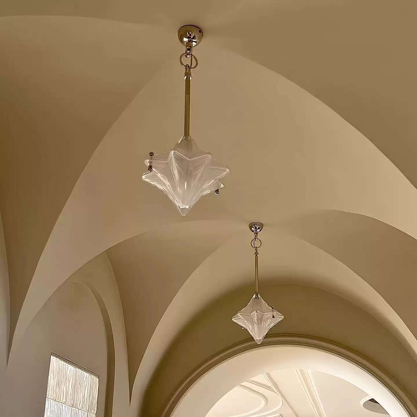 Prismatic Star Pendant Lamp-Neutral Decor