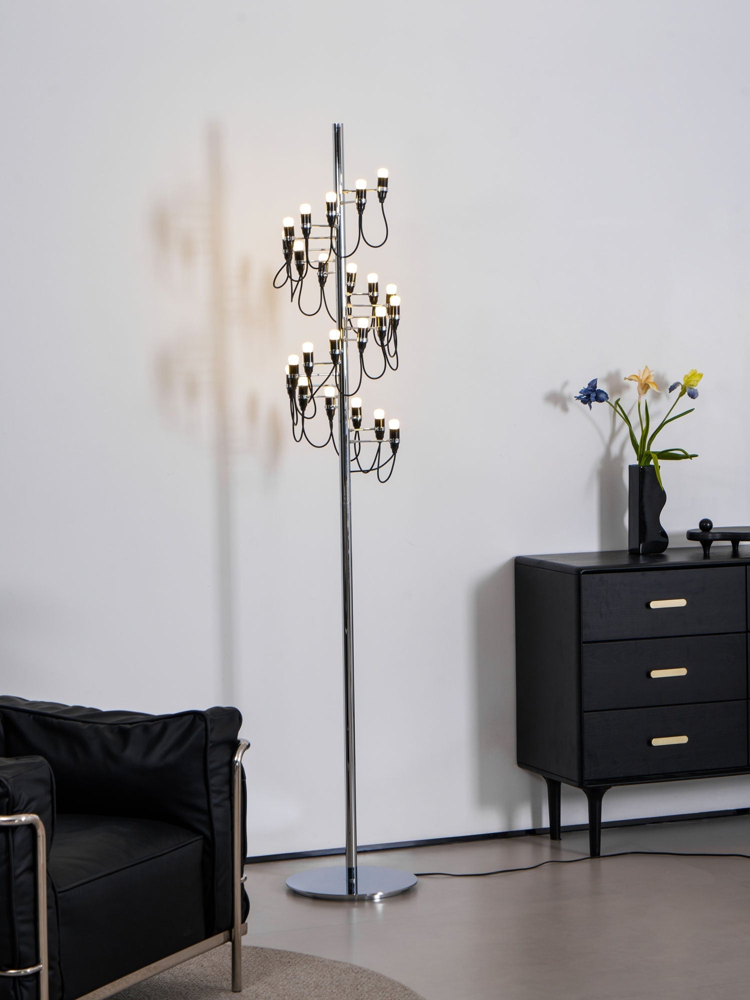Olliryra Sculptural Steel Floor Lamp-Neutral Decor