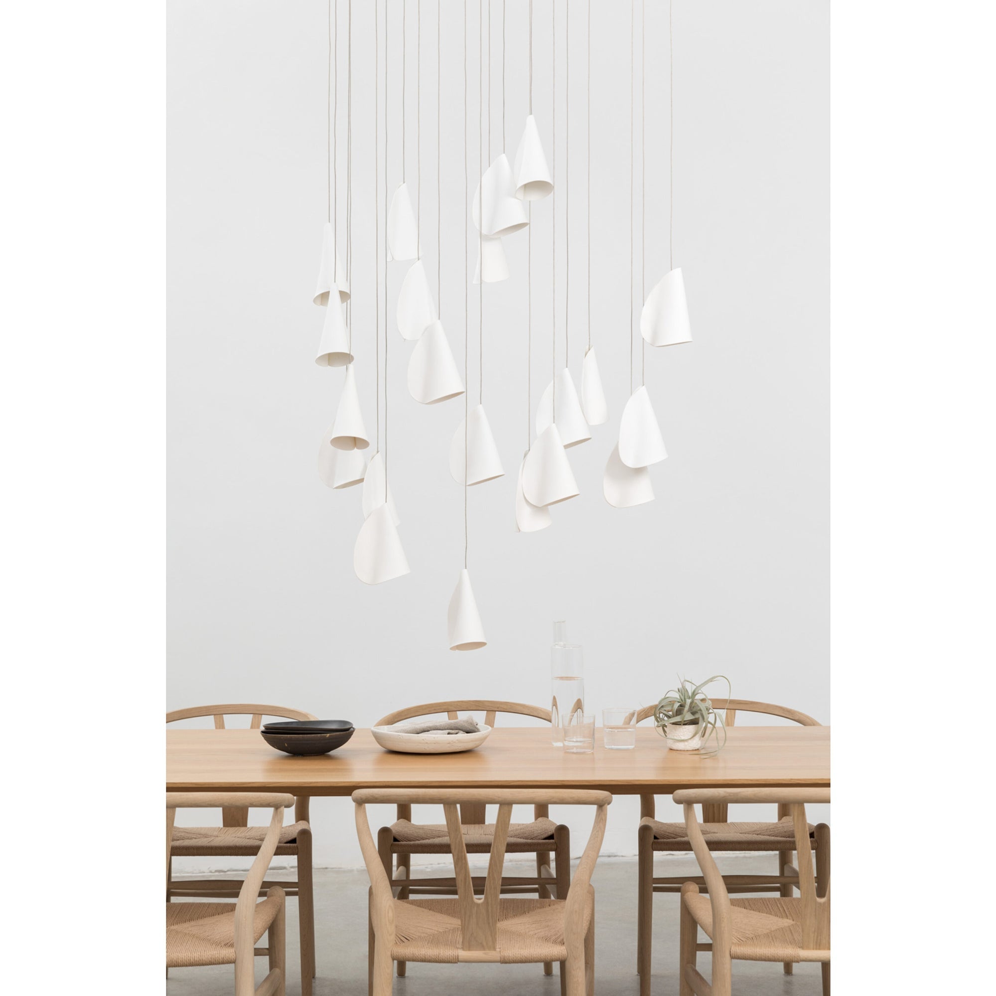 Olshaion Geometric Ceramic Pendant Light-Neutral Decor