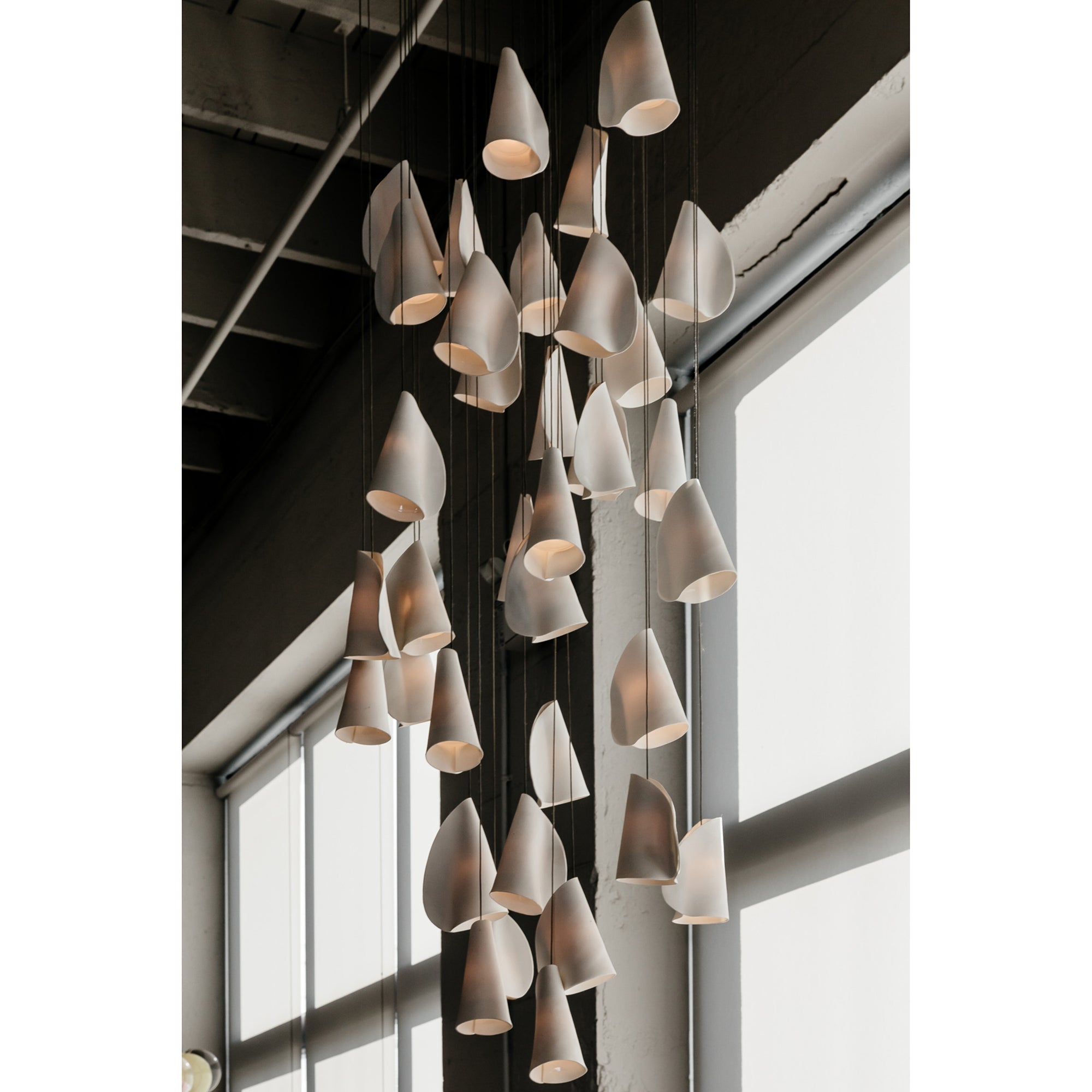 Olshaion Geometric Ceramic Pendant Light-Neutral Decor