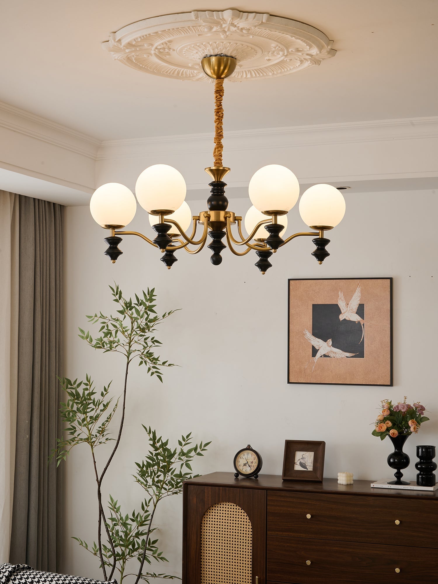 Ordore Traditional Elegance Vintage Wood Chandelier-Neutral Decor