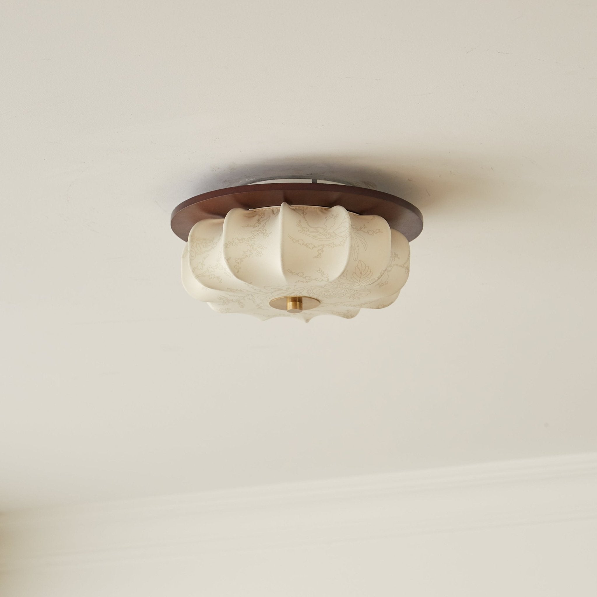 Ylvsen Fabric Ceiling Light-Neutral Decor