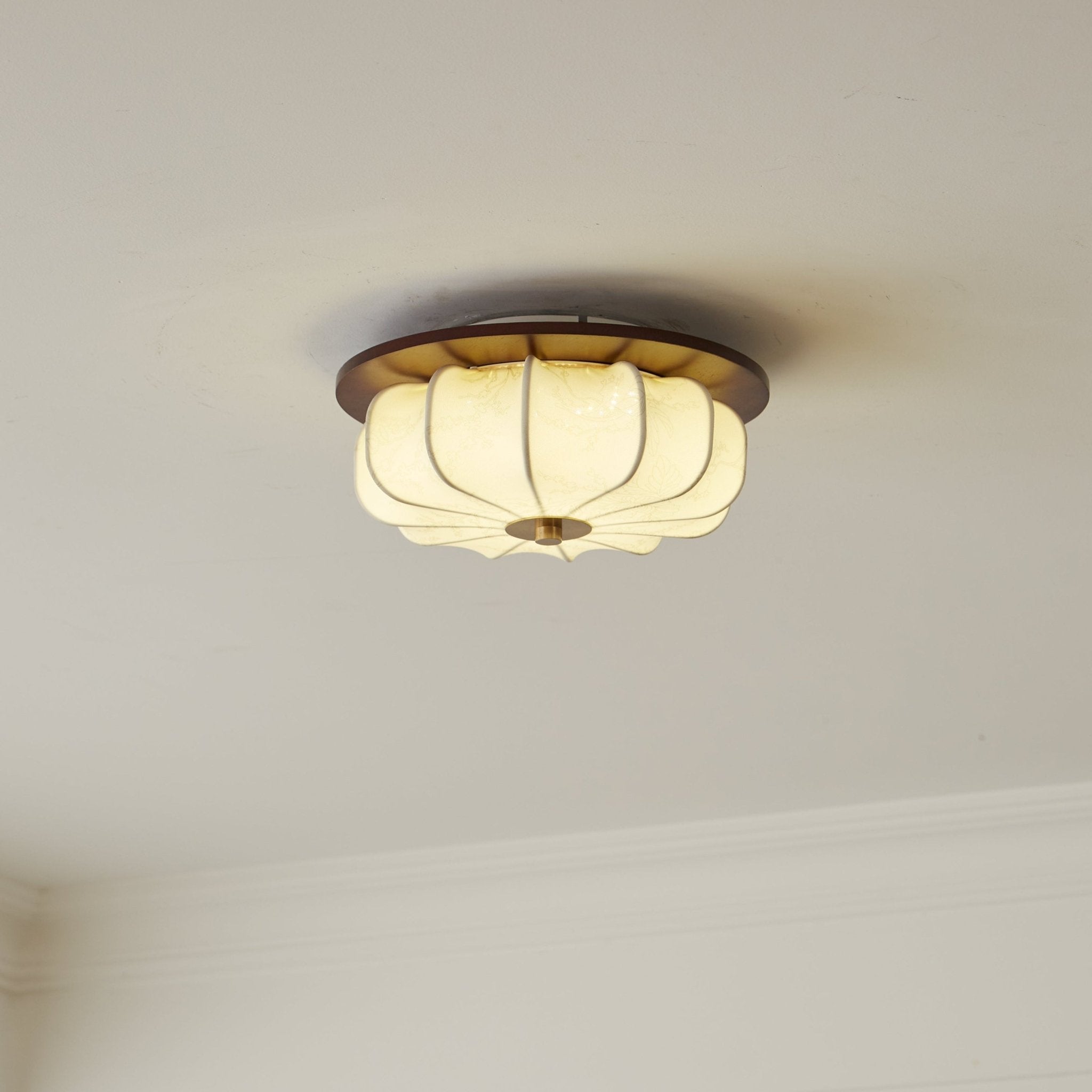 Ylvsen Fabric Ceiling Light-Neutral Decor