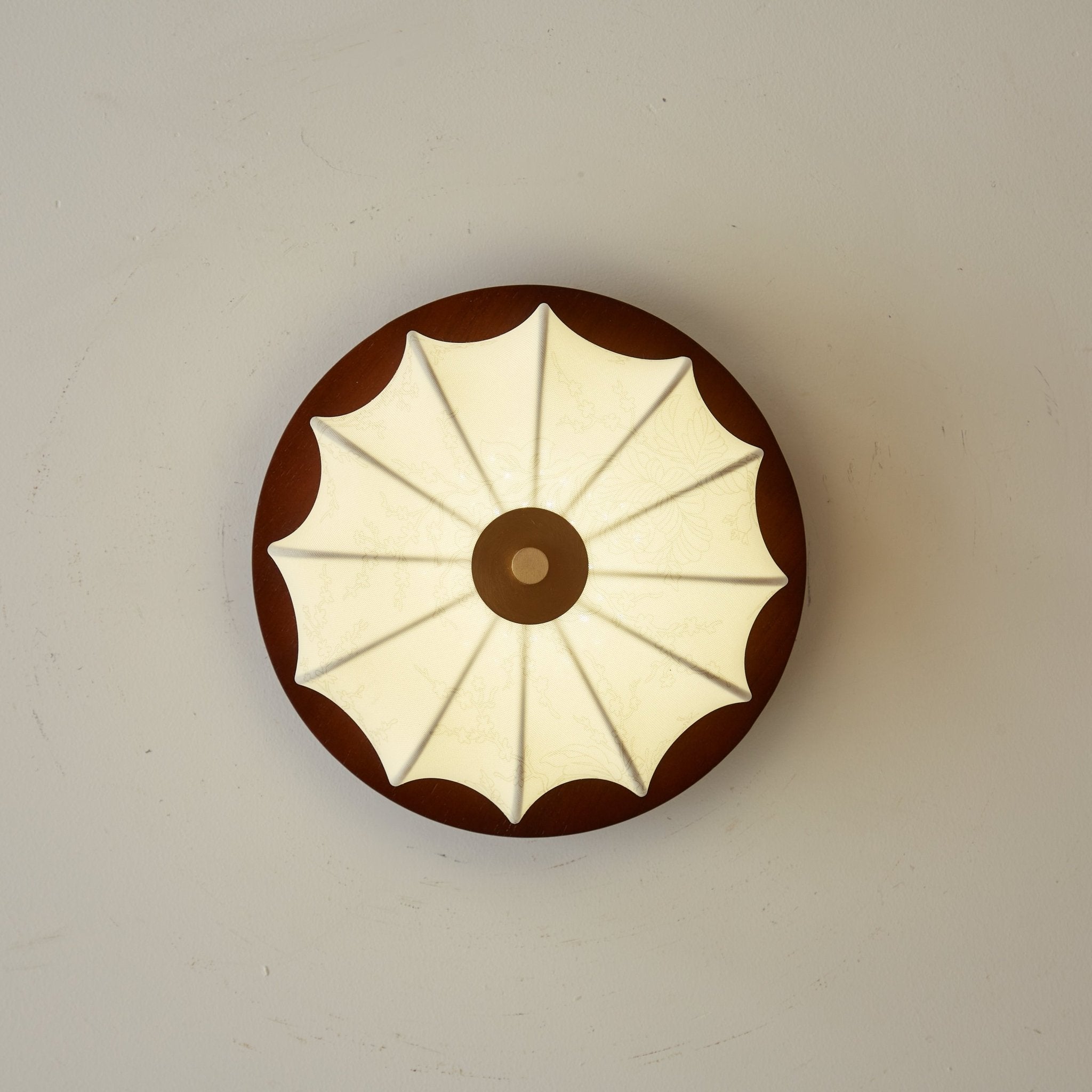 Ylvsen Fabric Ceiling Light-Neutral Decor