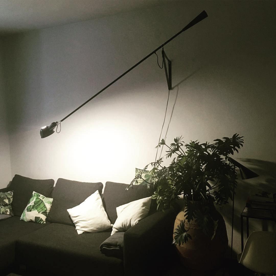 Cid Modern Minimalist Long Arm Wall Lamp-Neutral Decor