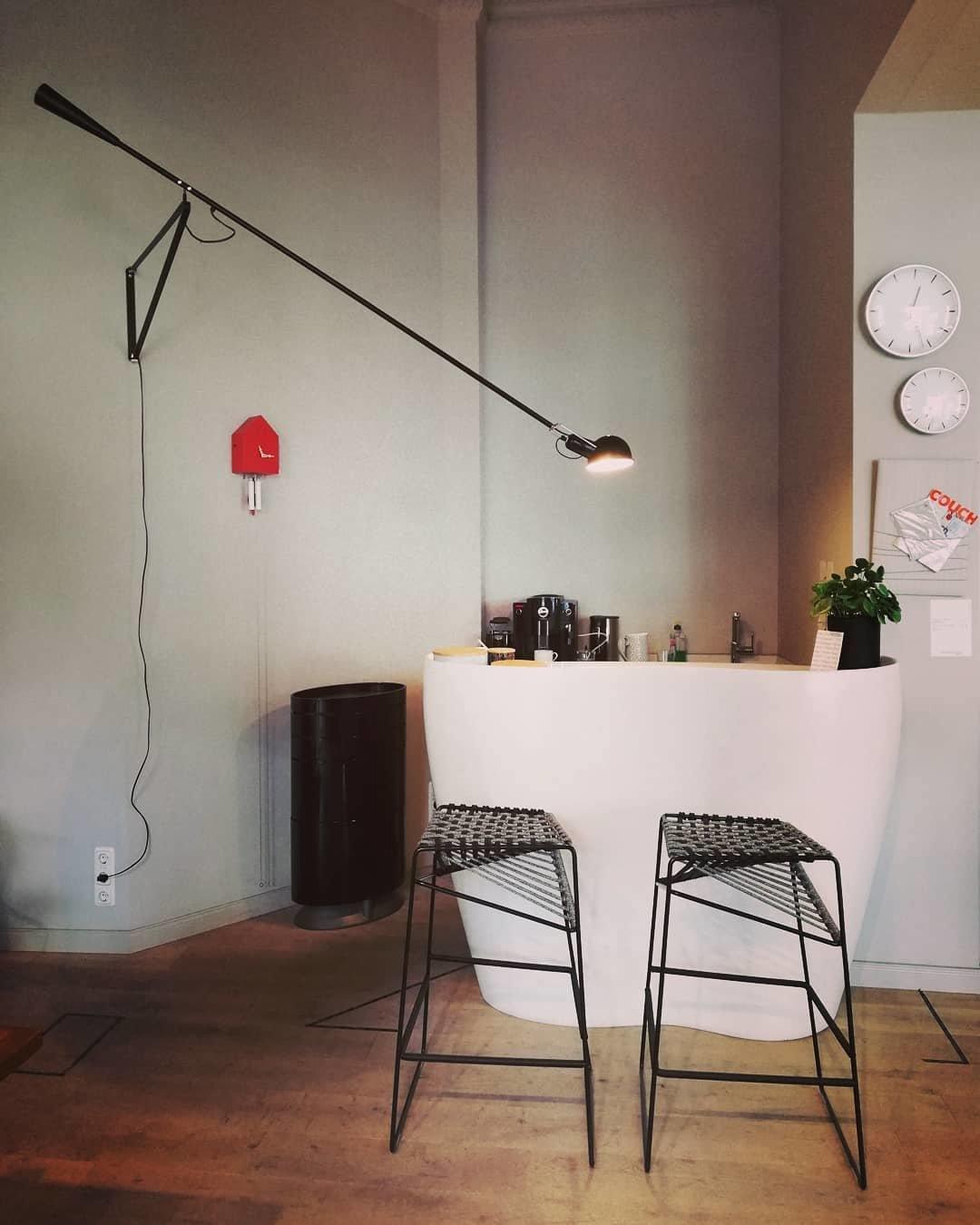 Cid Modern Minimalist Long Arm Wall Lamp-Neutral Decor