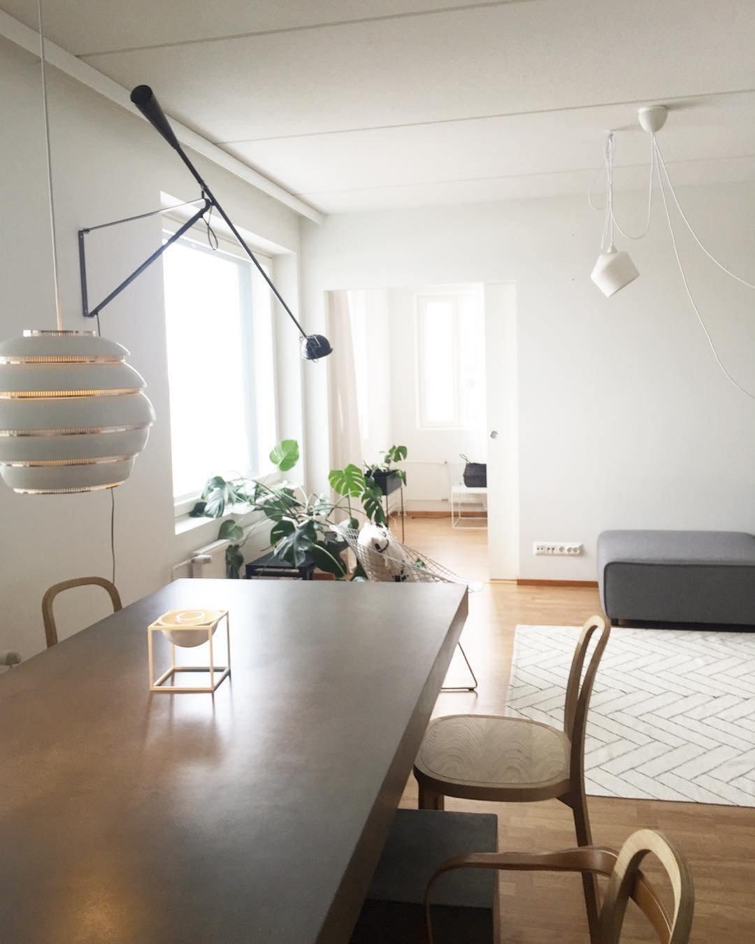 Cid Modern Minimalist Long Arm Wall Lamp-Neutral Decor