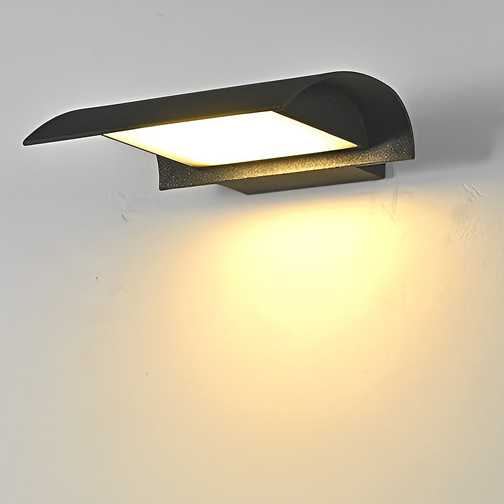 Lumius Curved LED Modern Minimalist Outdoor Wall Lamp