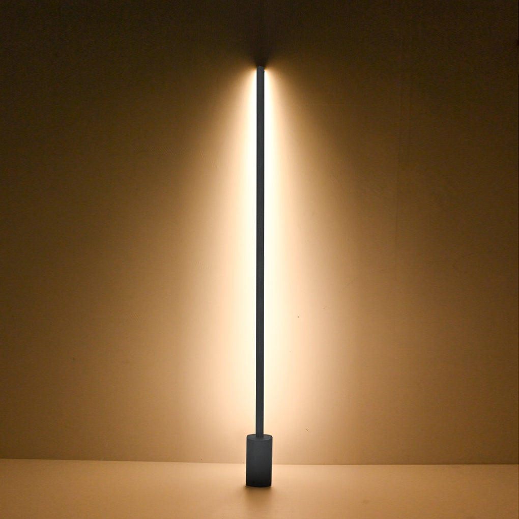 Hayle Minimalist Landscape Linear Outdoor Light