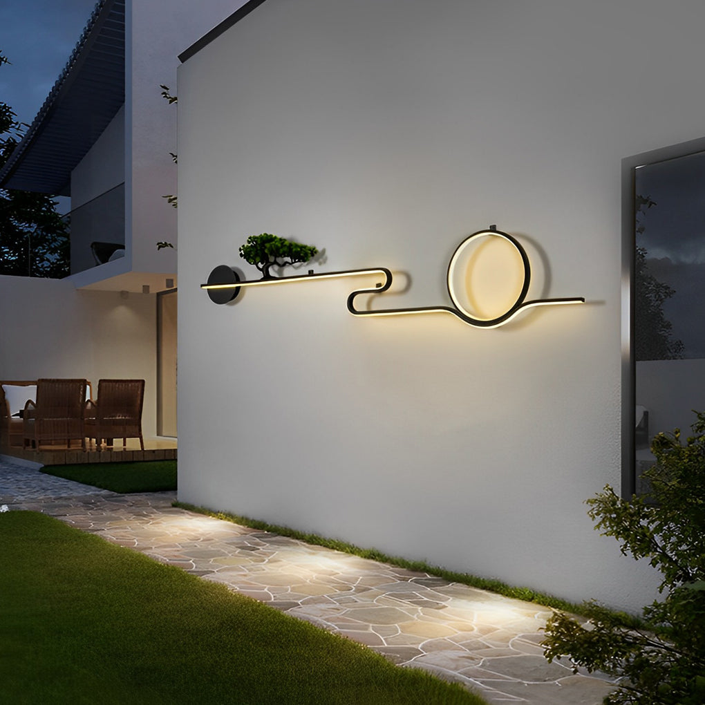 Gwendolyn Moon Tree Scenery LED Retro Outdoor Wall Lights