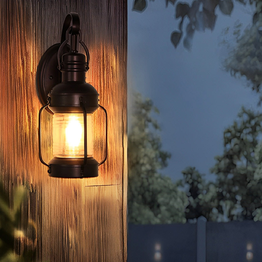 Jillian Vintage Versatile Outdoor Light