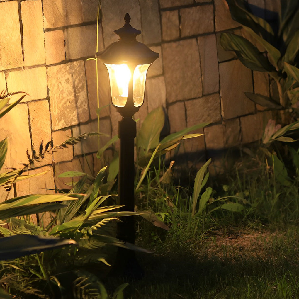 Nor Vintage Classic LED Outdoor Lawn Post Light