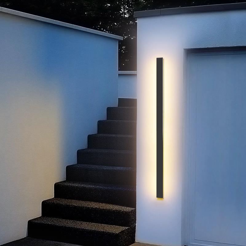 Raymo Classic Long LED Linear Outdoor Light