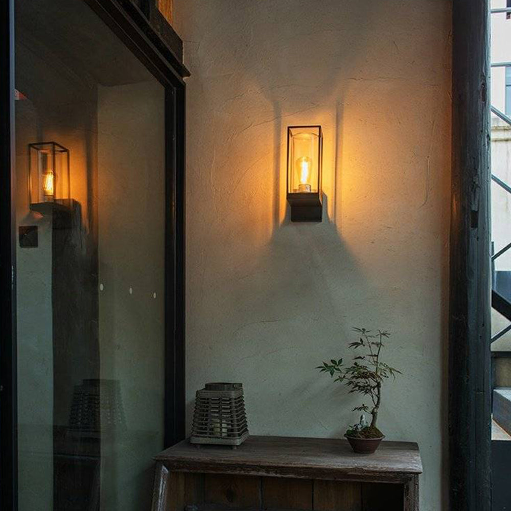 Ray Modern Rectangular Metal Outdoor Wall Lamp, Black - Neutral Decor