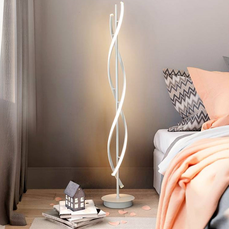 Mira Postmodern Linear Acrylic Floor Lamp, Black/White - Neutral Decor
