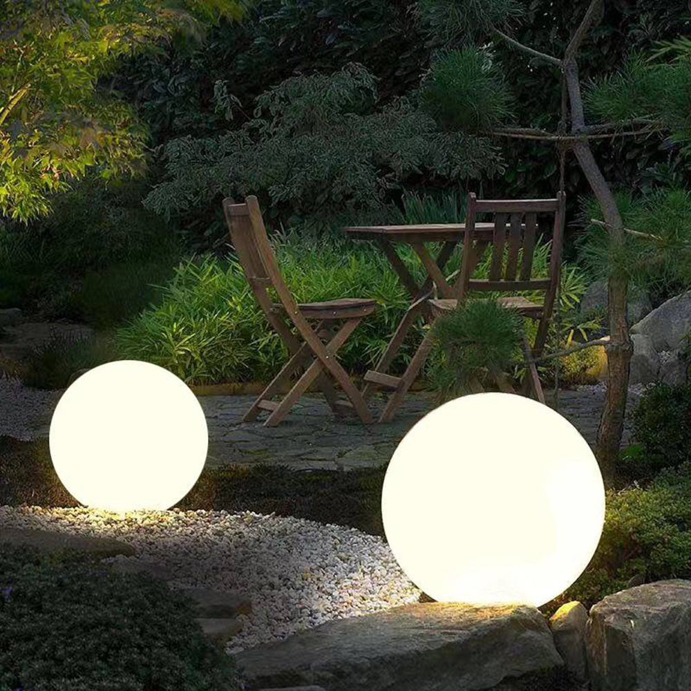 Ray Minimalist Globe LED Outdoor Light, Resin, White - Neutral Decor