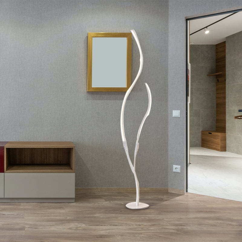 Louise Modern Simple Floor Lamp, Black & White - Neutral Decor