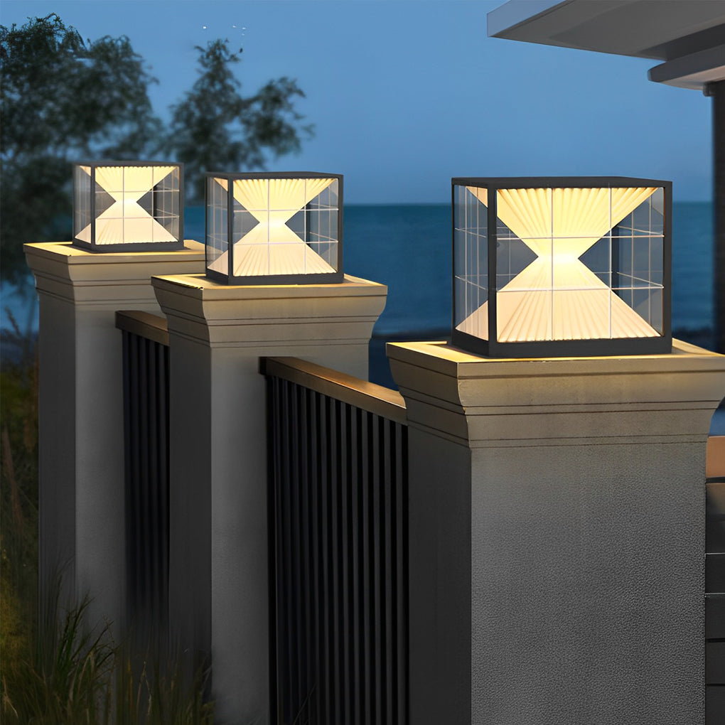 Biancy Creative Hourglass Post Outdoor Lights