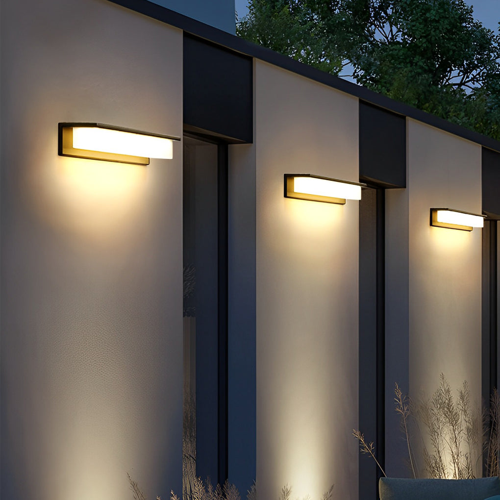 Pala Minimalist LED Modern Outdoor Wall Lamp