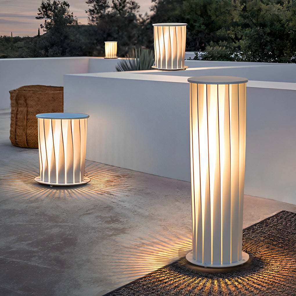 Noble Twisted Modern Solar Outdoor Lawn Lights
