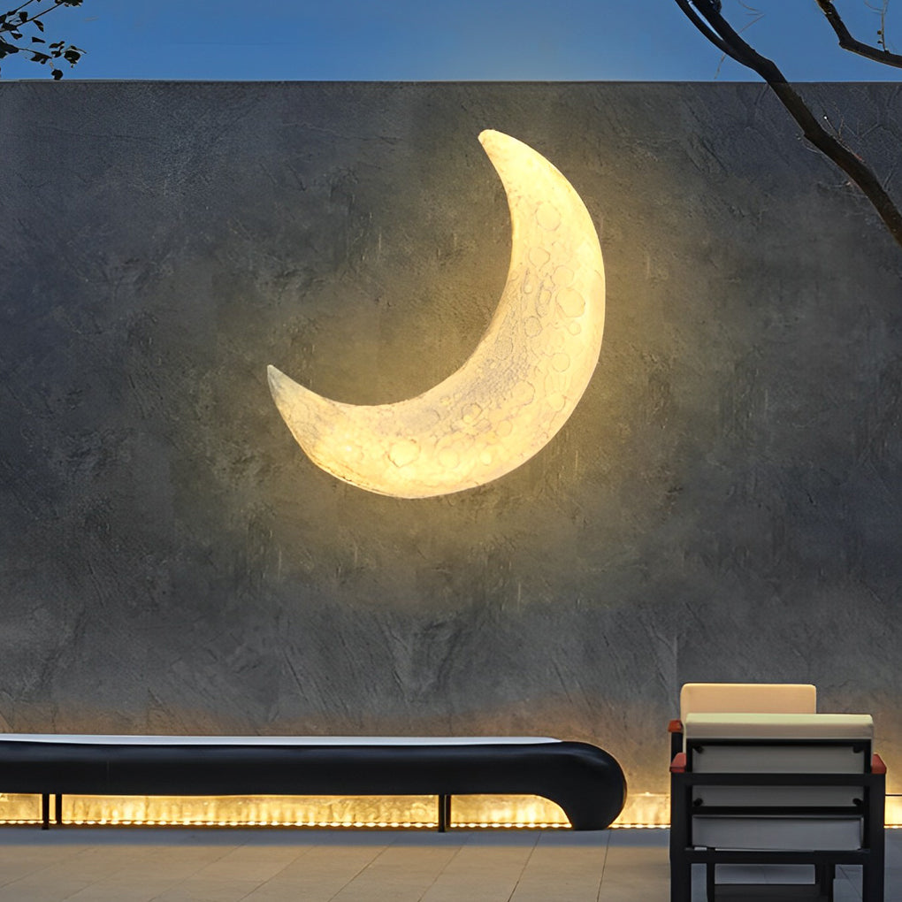 Berti Creative Moon LED Modern Resin Outdoor Wall Sconce