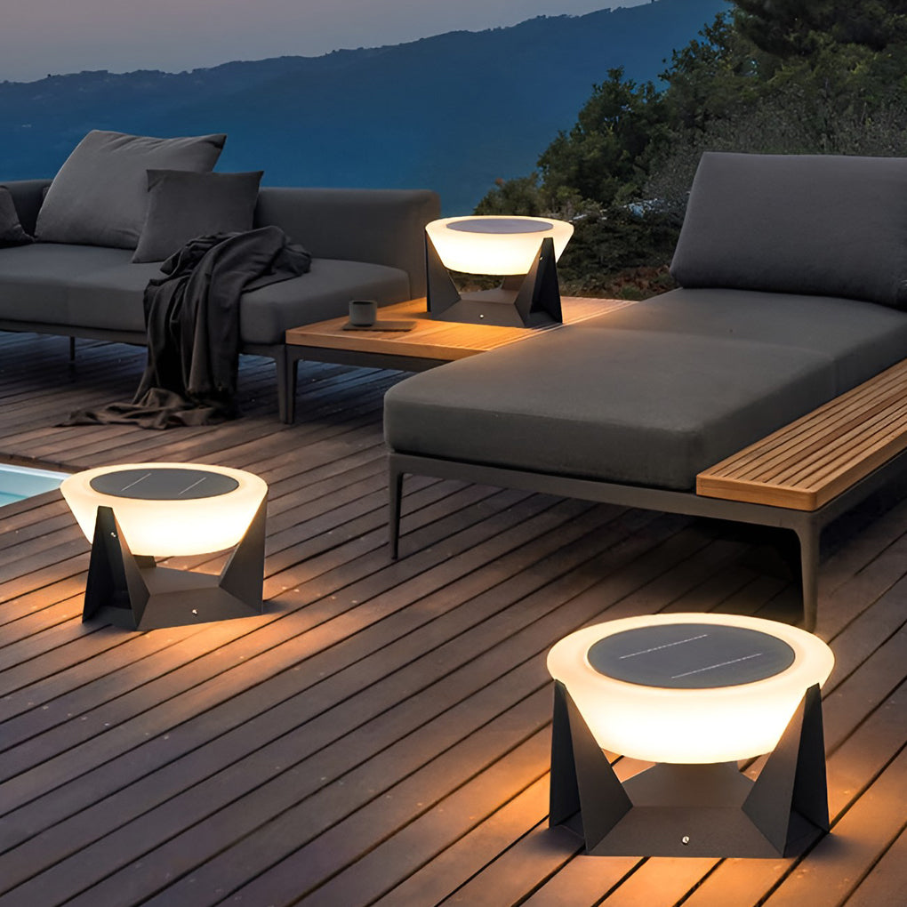 Eunice LED Modern Steel Outdoor Post Pillar Light