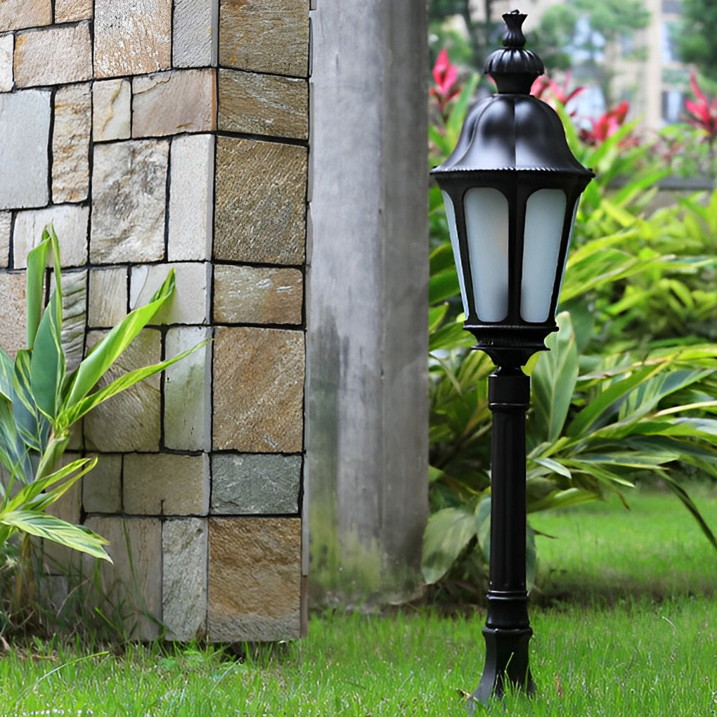Henry Elegant European LED Outdoor Pathway Lamp