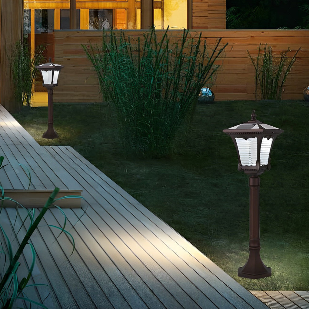 Kayy Ornate Vintage Elegant Outdoor Lawn Lamp