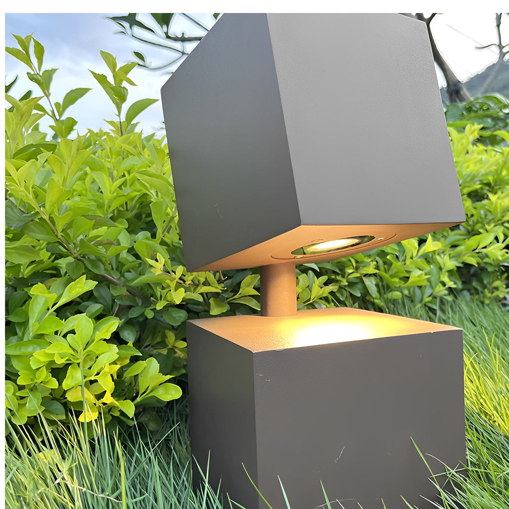 Brooker Modern Geometric Solar Outdoor Lawn Light