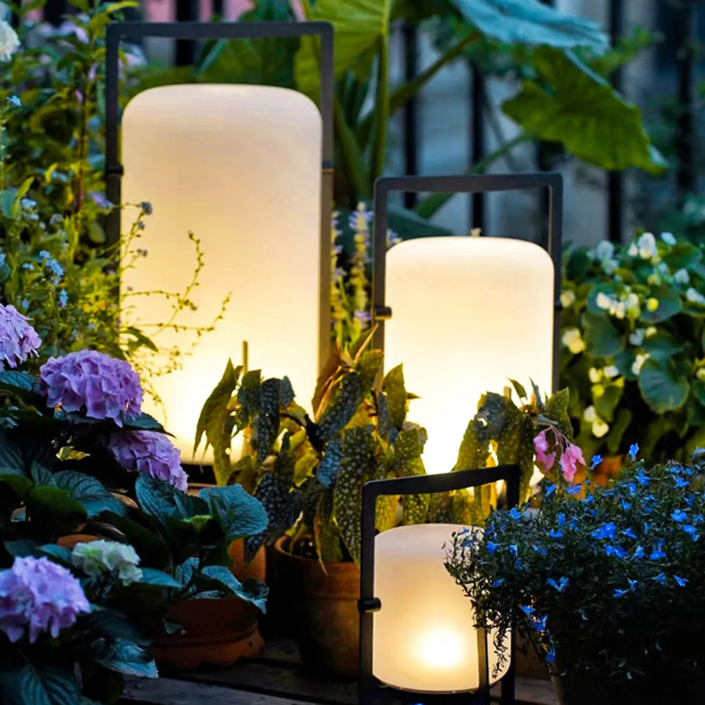 Ray Minimalist Glass/Acrylic Outdoor Landscape Pathway Light, White - Neutral Decor